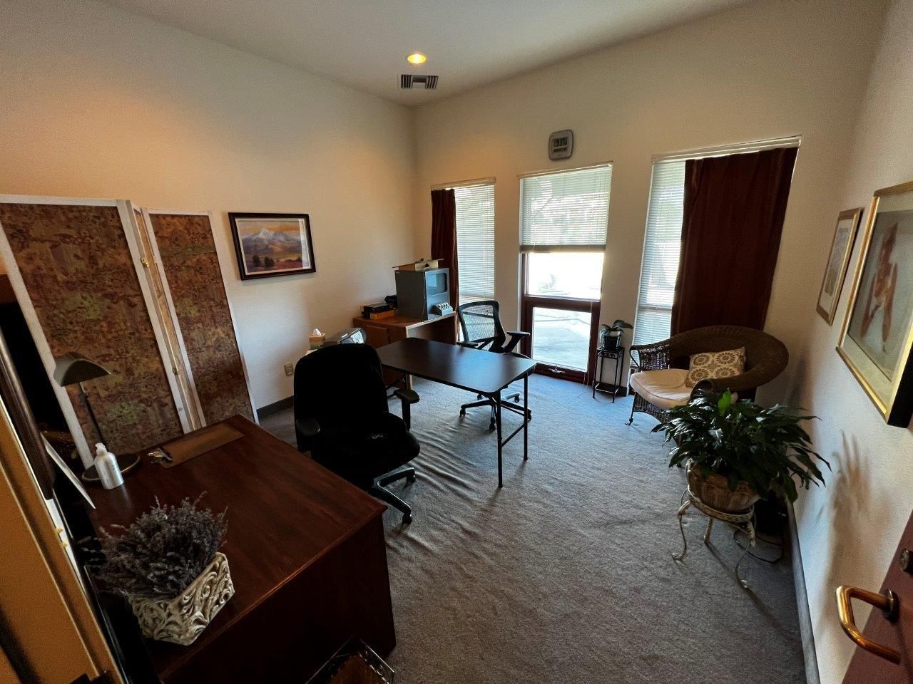 Suite 206